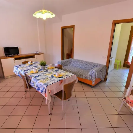 Apartamento Solmare-48 By Interhome